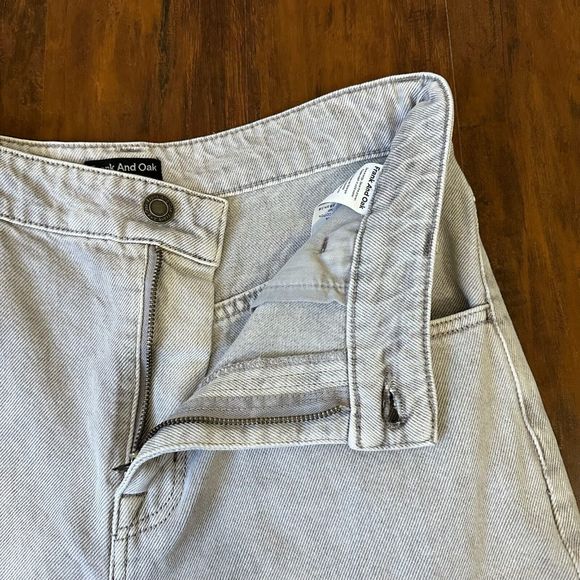 FRANK AND OAK The Linda Balloon Fit High Rise Jeans in Grey - Picture 4 of 14